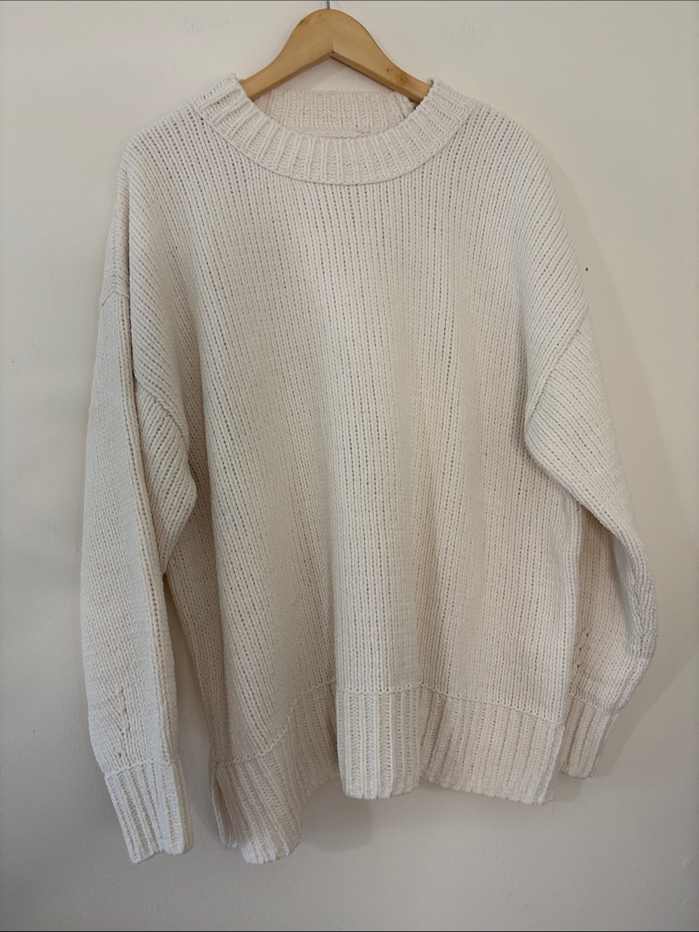 Aerie Chenille Cream Oversized Sweater Cozy Neutral Longline Crewneck Medium